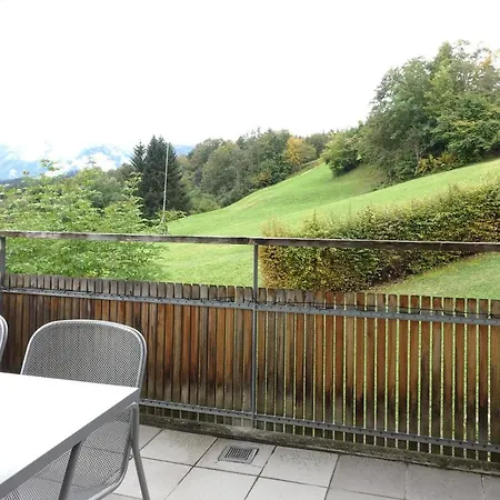Haus Carschun Apartment